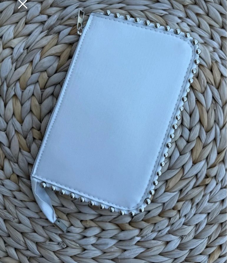 Minimalist Zincir Detaylı Beyaz Kadın El Zinciri - Görsel 3