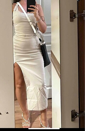 Bershka elbise