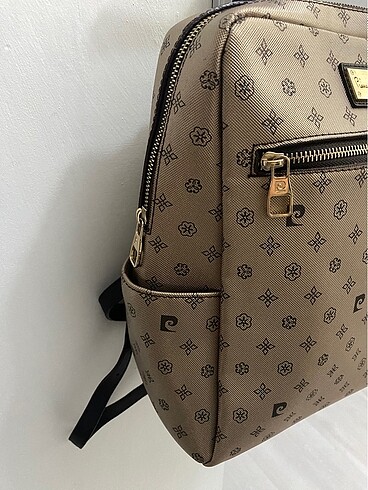 Beden Orijinal Pierre cardin şort çantası