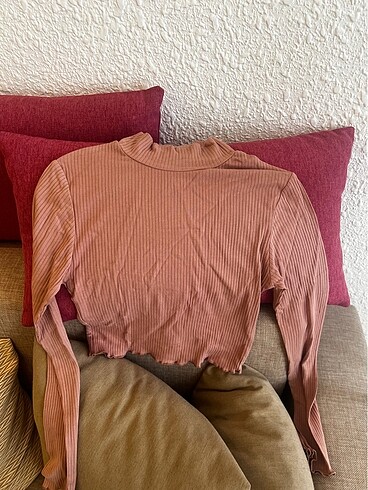 s Beden Stradivarius body