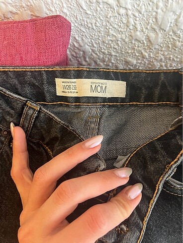 Siyah mom jean