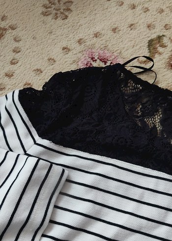 Dantel Detaylı Beyaz Çizgili elbise - Görsel 6