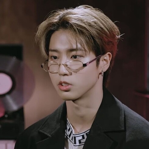 jisung pob