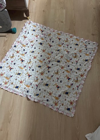 Nakışlı Çok Renkli Çocuk Battaniyesi - Görsel 2