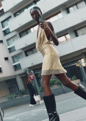 Altın Desenli Drapeli Mini Elbise - Görsel 2