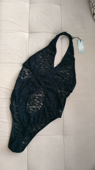 Dantel body