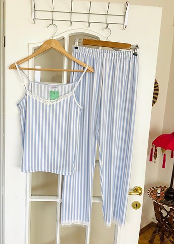 xxl Beden mavi Renk Mavi Çizgili Askılı Kadın Pijama Takımı