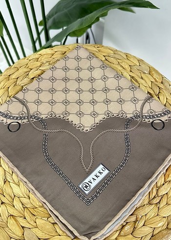 Vakko eşarp - Görsel 12