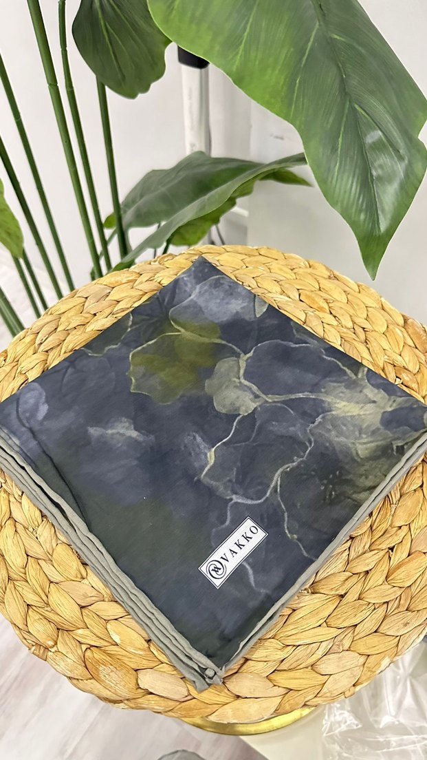 Vakko eşarp - Görsel 3