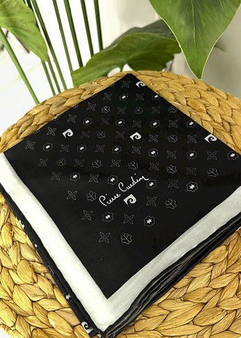 Kahverengi Fırfırlı Kadın eşarp - Görsel 4