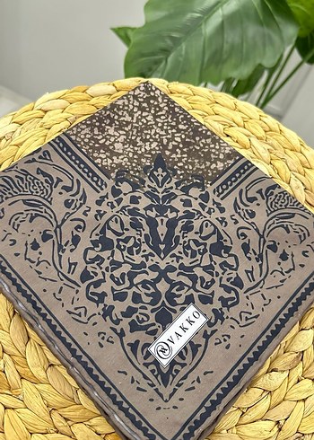 Mavi Dantel Detaylı Kadın eşarp - Görsel 2