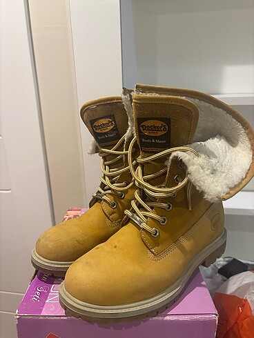 Dockers Dockers kadın bot
