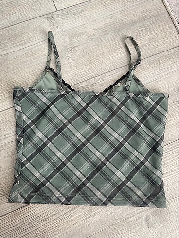 xs Beden dantelli crop