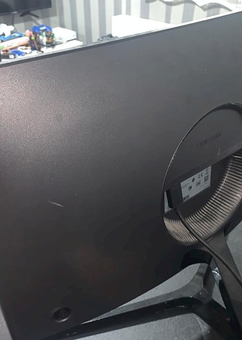 24 inç Samsung curved ekran monitör - Görsel 4