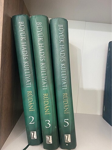 30 yıllıktır 2. El kitap Üçlü ansiklopedi fiyatı