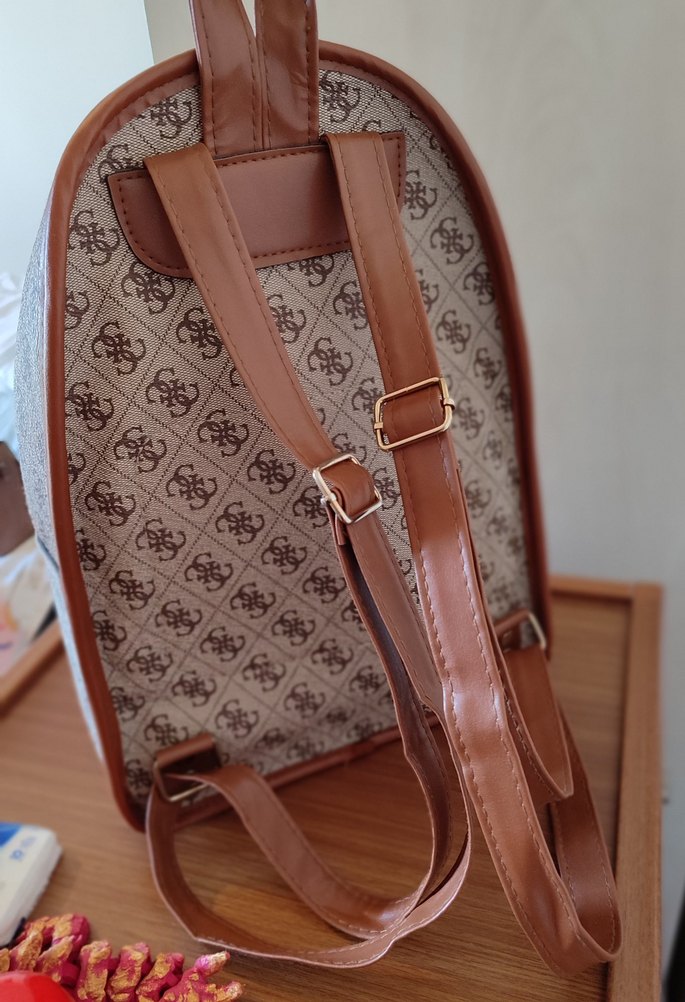 Guess Kahverengi Kadın Sırt Çantası - Görsel 3