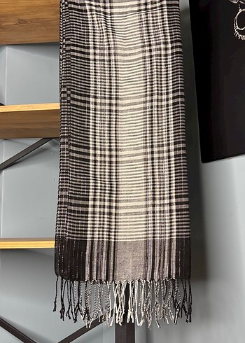 Kadın Pilili  Gri Şal - Görsel 2