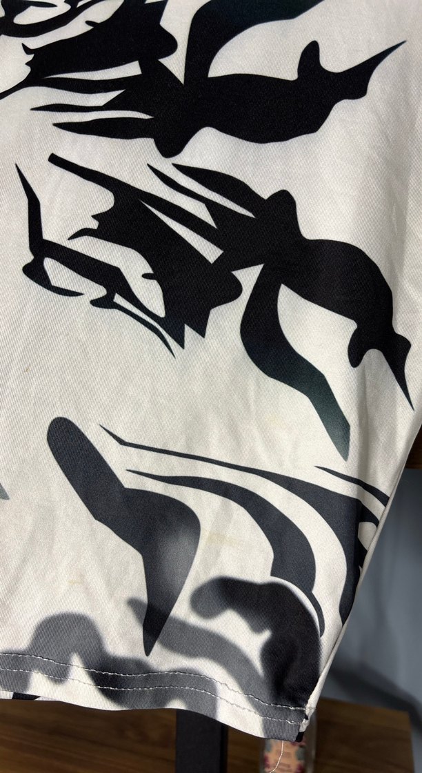 Uzun Kollu Baskılı Beyaz Bluz - Görsel 3