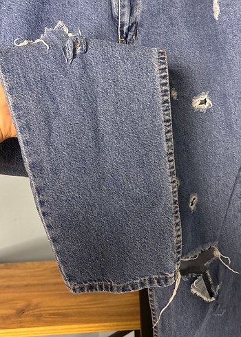 Kadın Mavi Bol Kesim Yırtık Kot Pantolon - Görsel 5