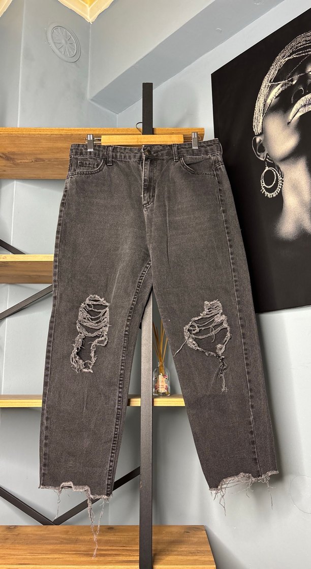 Gri Kadın Kot Pantolon, Gevşek Kesim, Kemerli - Görsel 2