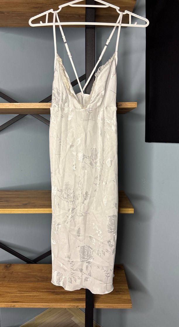 Beyaz Askılı mini Gecelik - Görsel 2