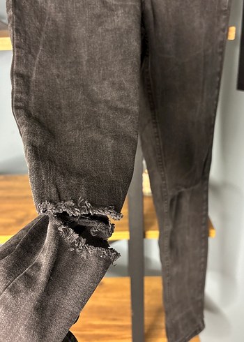 Kadın Siyah Kot Pantolon - Görsel 2