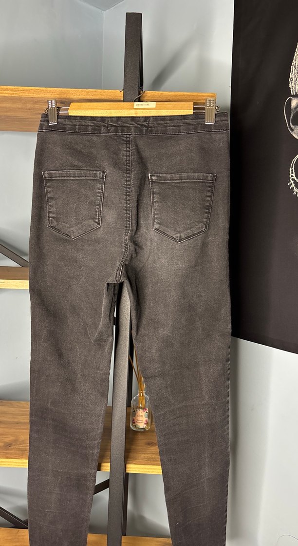 Siyah Kadın Denim Dar Kesim Kot Pantolon - Görsel 4