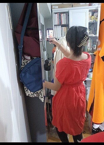 l Beden Kırmızı elbise