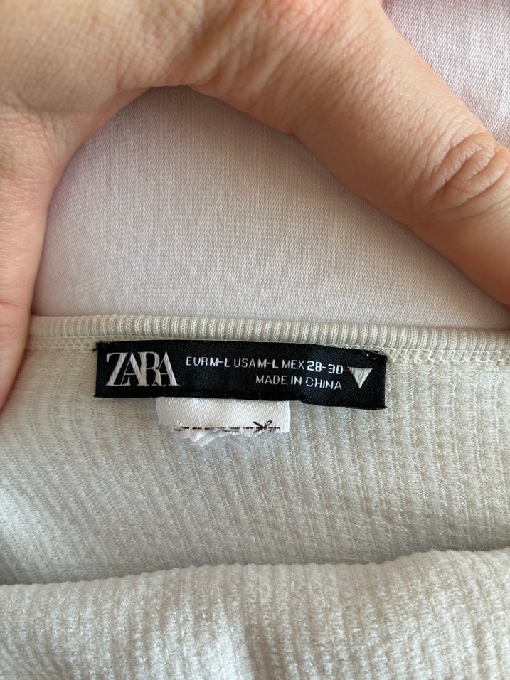 Askılı ve Omuz Açık  Crop Top - Görsel 3