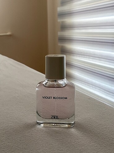  Beden ZARA VİOLET BLOSSOM 30 ML EDP PARFÜM