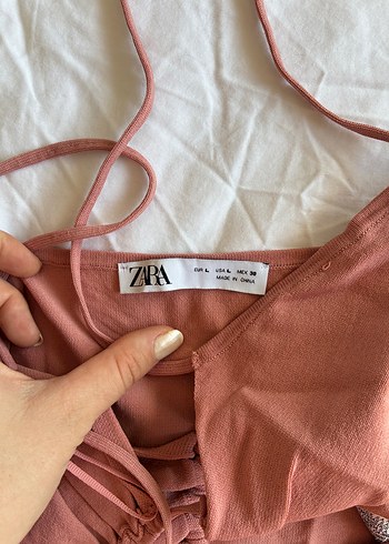 Pencere Detaylı Drapeli Bluz - Görsel 3