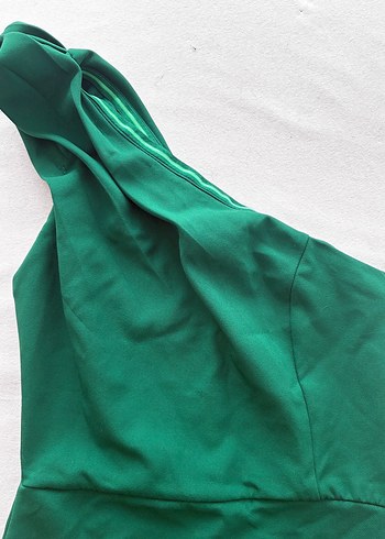 Yeşil Drapeli Tek Omuz Midi Elbise - Görsel 2