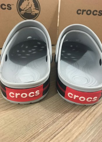 Crocs Erkek Gri Terlikler Velcro Bantlı - Görsel 3