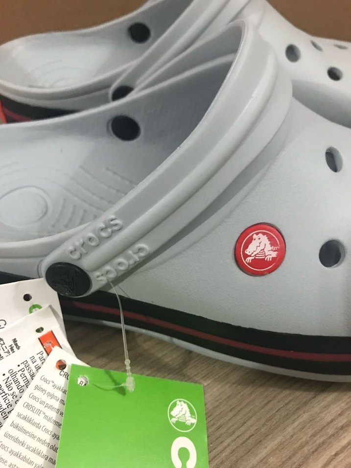 Crocs Erkek Gri Terlikler Velcro Bantlı - Görsel 2