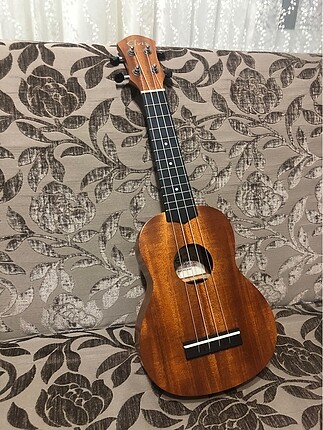 Kullanılmamış soprano ukulele