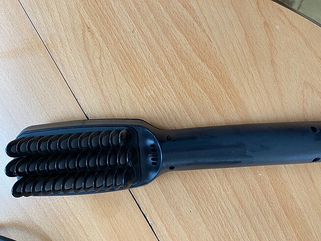 Elektrikli saç tarağı