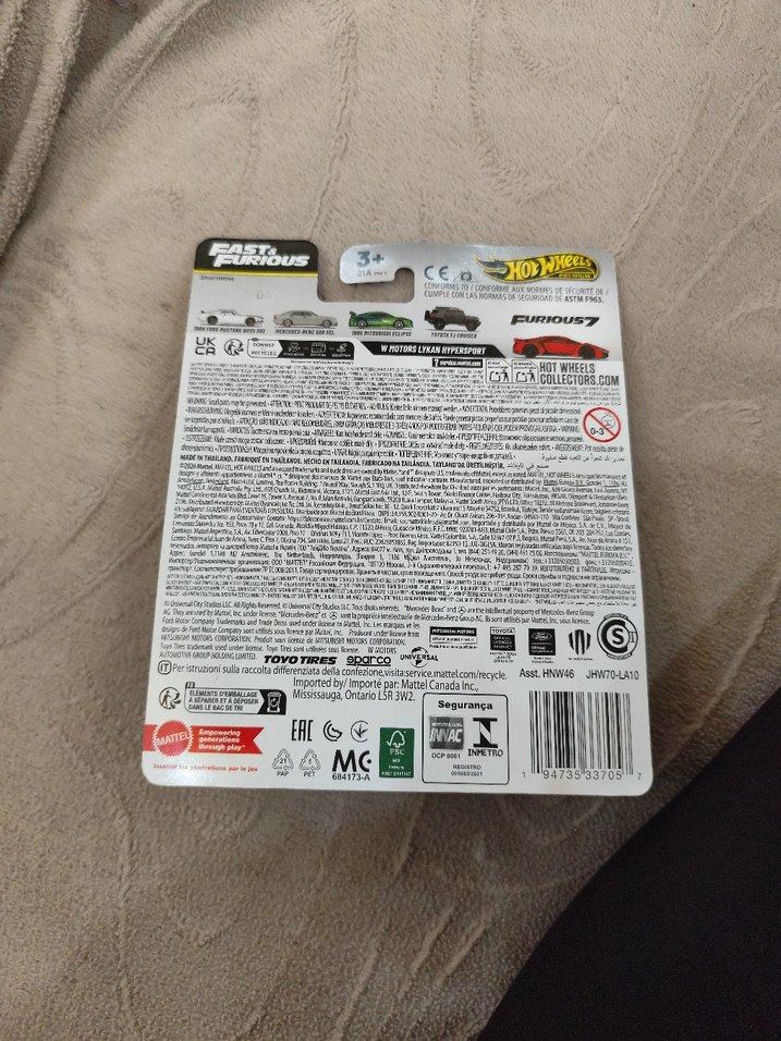 Hot Wheels Kırmızı Hızlı ve Öfkeli Oyuncak Araba - Görsel 3