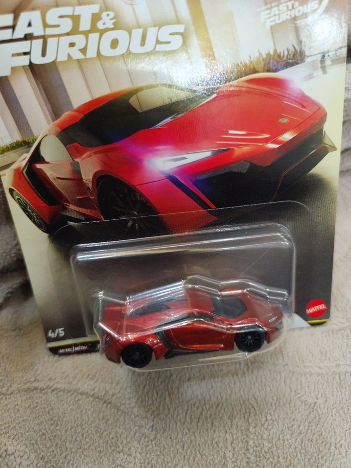 Hot Wheels Kırmızı Hızlı ve Öfkeli Oyuncak Araba - Görsel 2