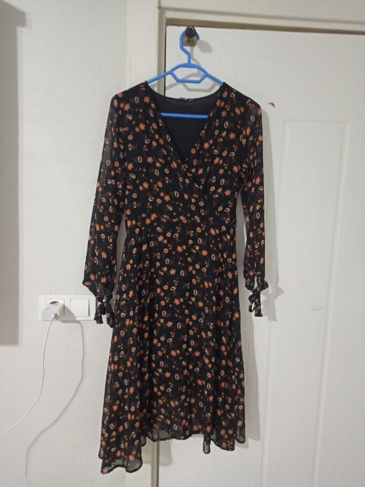 Siyah V Yaka Bohem Midi Elbise - Görsel 2