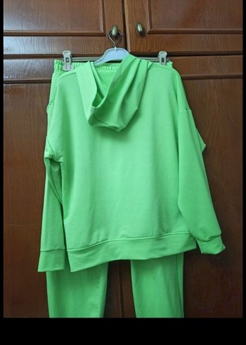 Kız Yeşil eşofman takımı - Görsel 2