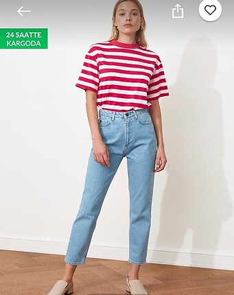 mom jean