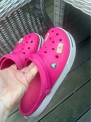 40 Beden Crocs