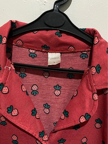 Diğer Çilek desenli pijama üstü