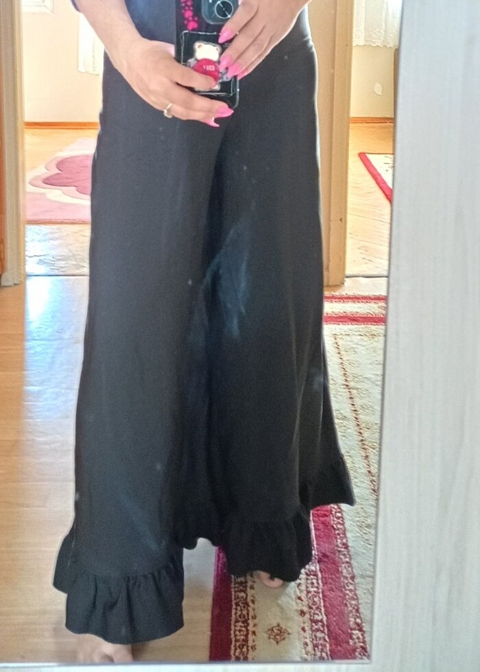 Paça fırfırlı pantol - Görsel 2