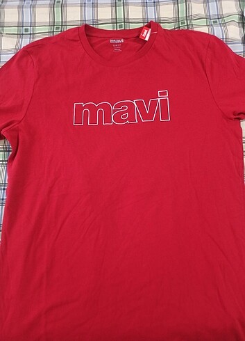 Mavi tshirt 