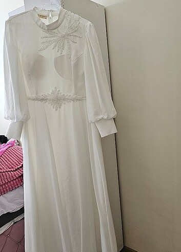 Beyaz abiye nikah elbisesi