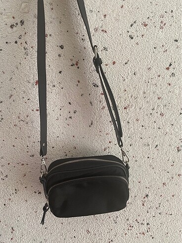 Beden Stradivarius klasik çanta