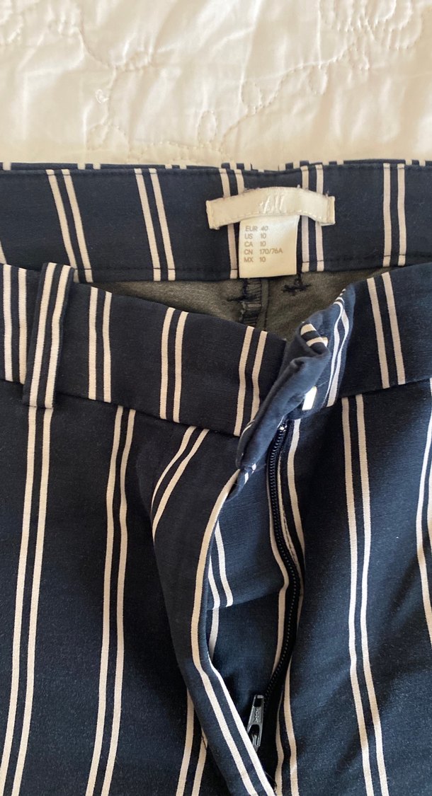 Lacivert Çizgili Pliseli Kadın Kumaş Pantolon - Görsel 2