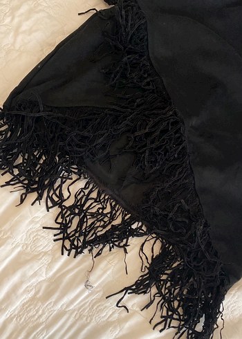 Drapeli Siyah süet püsküllü uçlu etek ucu - Görsel 3