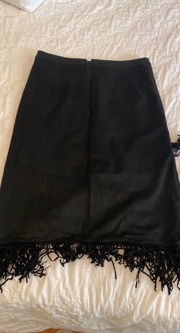 Drapeli Siyah süet püsküllü uçlu etek ucu - Görsel 4